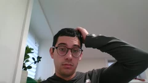 Snapshot of jean_hard_ chatting on 12.09.24 jean_hard_ online show from 12.09.24