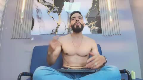 JEAN online show from 02.25.26