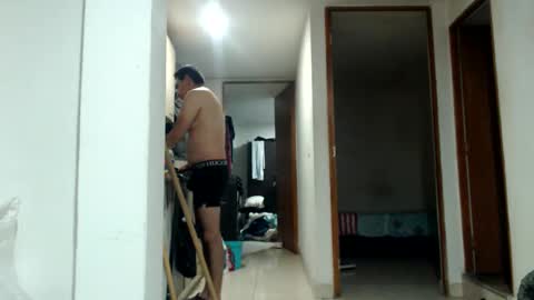 Snapshot of jeancarloscum chatting on 01.14.26 Jean Carlos online show from 01.14.26