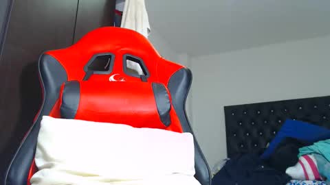 Snapshot of jeancarloscum chatting on 02.11.26 Jean Carlos online show from 02.11.26