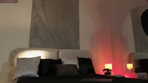 Jean Colleman online show from 06.20.26
