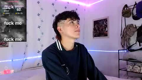 Snapshot of jeanfarelo chatting on 09.12.25 Jean online show from 09.12.25