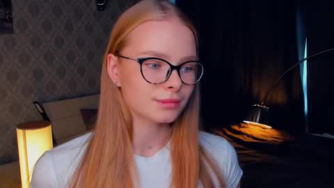 Jenny online show from 10.10.25