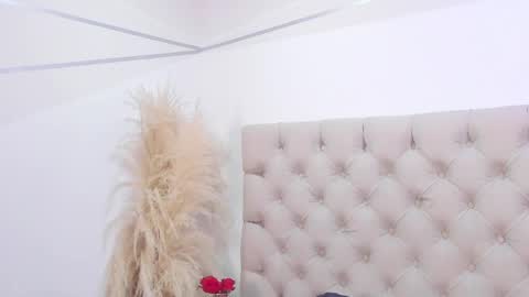 Snapshot of jeannewilliams_ chatting on 04.21.26 Jeanne Williams online show from 04.21.26