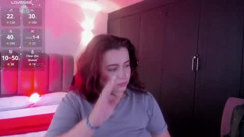 Snapshot of jeannewilliams_ chatting on 06.07.26 Jeanne Williams online show from 06.07.26