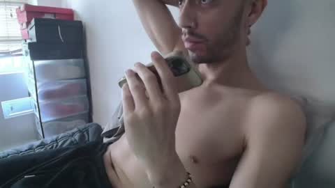Snapshot of jeanpierbello7 chatting on 06.22.26 jean pier bello Silva online show from 06.22.26