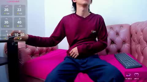 Snapshot of jeanram18 chatting on 09.18.25 JEAN online show from 09.18.25