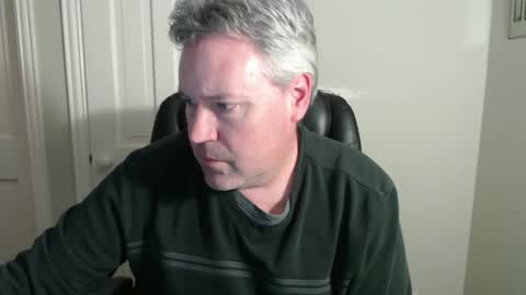 Snapshot of jeb5150 chatting on 12.21.24 JE online show from 12.21.24