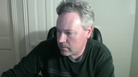 Snapshot of jeb5150 chatting on 01.12.25 JE online show from 01.12.25