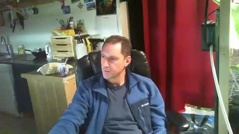 Snapshot of jef74700 chatting on 12.07.24 Jrme online show from 12.07.24