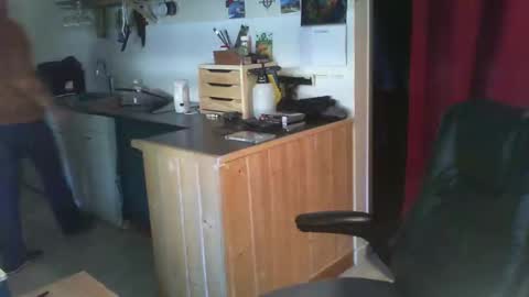 Snapshot of jef74700 chatting on 12.12.24 Jrme online show from 12.12.24