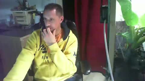 Snapshot of jef74700 chatting on 12.22.24 Jrme online show from 12.22.24