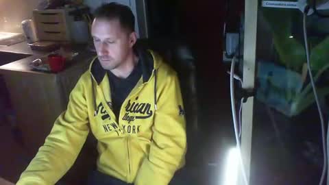 Snapshot of jef74700 chatting on 12.28.24 Jrme online show from 12.28.24