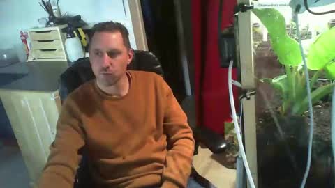 Snapshot of jef74700 chatting on 01.04.25 Jrme online show from 01.04.25