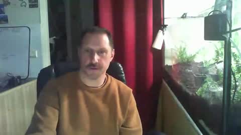 Snapshot of jef74700 chatting on 03.10.25 Jrme online show from 03.10.25