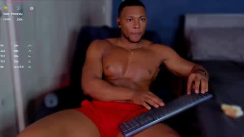 Snapshot of jeicowesst chatting on 01.04.25 jeicowesst online show from 01.04.25