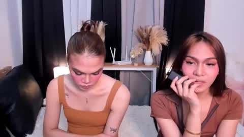 Snapshot of jelaimendoza13 chatting on 12.13.25 jelaimendoza13 online show from 12.13.25