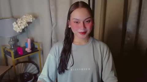 Snapshot of jelian365 chatting on 11.23.25 Jelian online show from 11.23.25