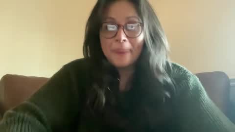 Snapshot of jellybeanin chatting on 01.10.25 Jelli online show from 01.10.25