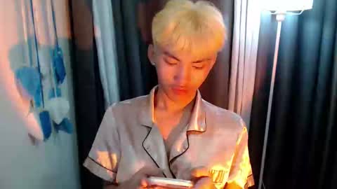 jemart_urnaughtboy online show from 06.06.26
