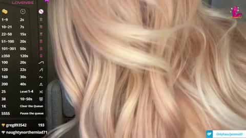 Snapshot of jemma10 chatting on 01.08.26 Jem online show from 01.08.26