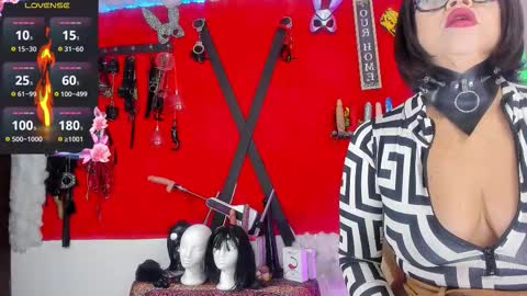 Snapshot of jena_derbo chatting on 10.05.25 jena_derbo online show from 10.05.25