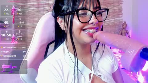 Snapshot of jena_nicols chatting on 12.10.24 Jena online show from 12.10.24