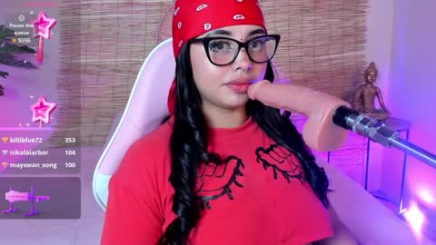 Snapshot of jena_nicols chatting on 12.12.24 Jena online show from 12.12.24