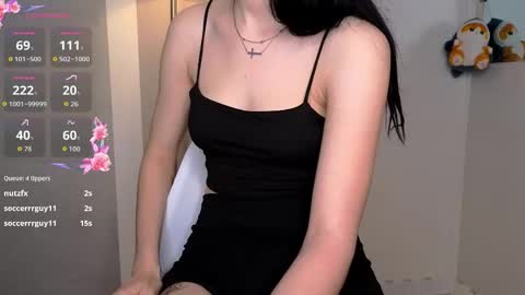 Snapshot of jenayorteg chatting on 10.01.25 Molly online show from 10.01.25