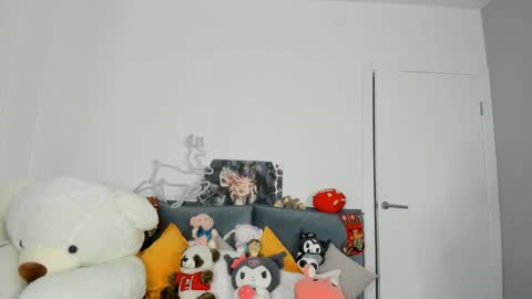 Dolly online show from 12.27.24