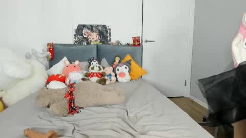 Dolly online show from 02.21.25