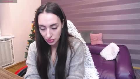 Kira online show from 12.22.25