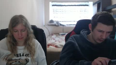 JenisAndPeter online show from 03.08.25