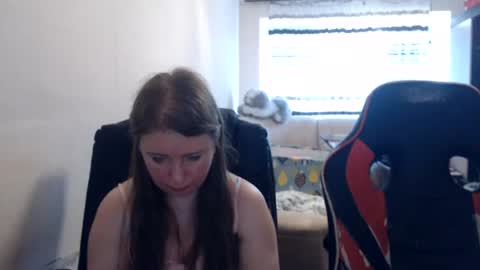 Snapshot of jenisandpeter chatting on 07.07.26 JenisAndPeter online show from 07.07.26