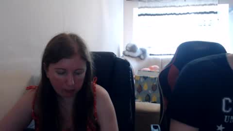 Snapshot of jenisandpeter chatting on 07.10.26 JenisAndPeter online show from 07.10.26
