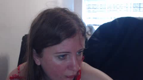 Snapshot of jenisandpeter chatting on 07.12.26 JenisAndPeter online show from 07.12.26
