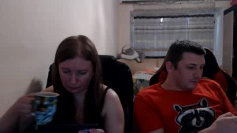 Snapshot of jenisandpeter chatting on 07.17.26 JenisAndPeter online show from 07.17.26