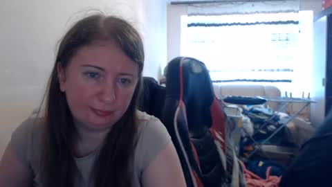 Snapshot of jenisandpeter chatting on 07.24.26 JenisAndPeter online show from 07.24.26