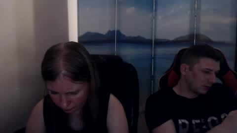 Snapshot of jenisandpeter chatting on 07.31.26 JenisAndPeter online show from 07.31.26