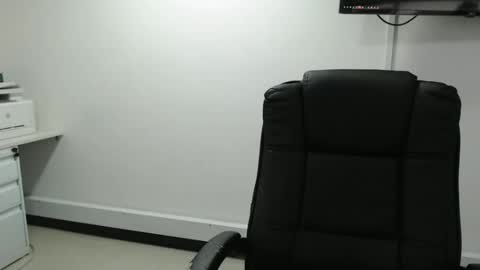 jenn online show from 09.17.25