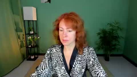 Snapshot of jennali1 chatting on 06.26.26 Jenna online show from 06.26.26