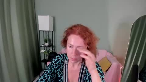 Snapshot of jennali1 chatting on 07.28.26 Jenna online show from 07.28.26