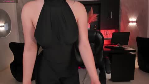 Jenna Olson  online show from 07.24.26