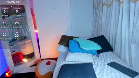 follow me in me  IG jenndy971 online show from 02.07.25