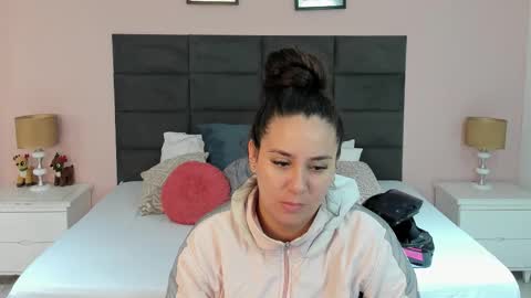 jenner_madison online show from 12.20.25