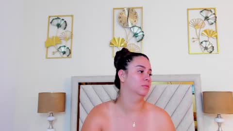 Snapshot of jenner_madison chatting on 06.17.26 jenner_madison online show from 06.17.26
