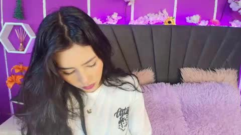 Jenner online show from 12.14.24