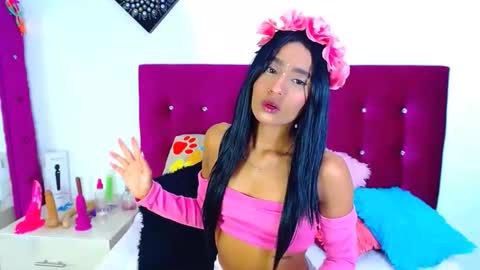 jenn online show from 10.16.25