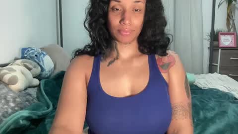 Snapshot of jenni_cash chatting on 02.07.25 Mistress Jenni online show from 02.07.25