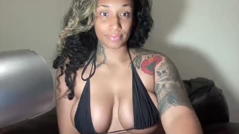Mistress Jenni online show from 05.04.26